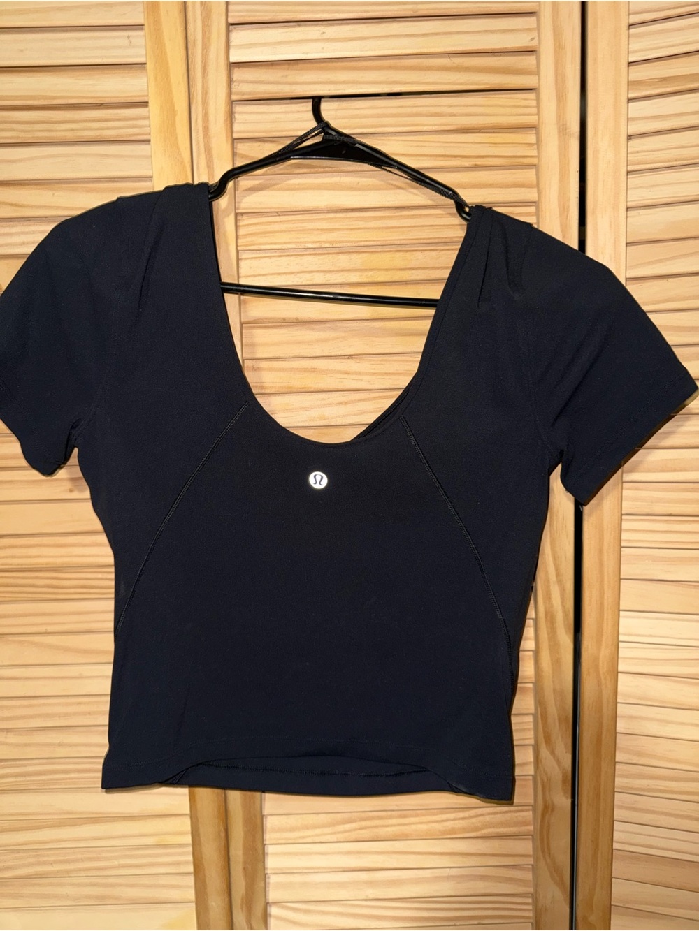 lululemon athletica Black Scoop-Neck Short Sleeve Crop Top